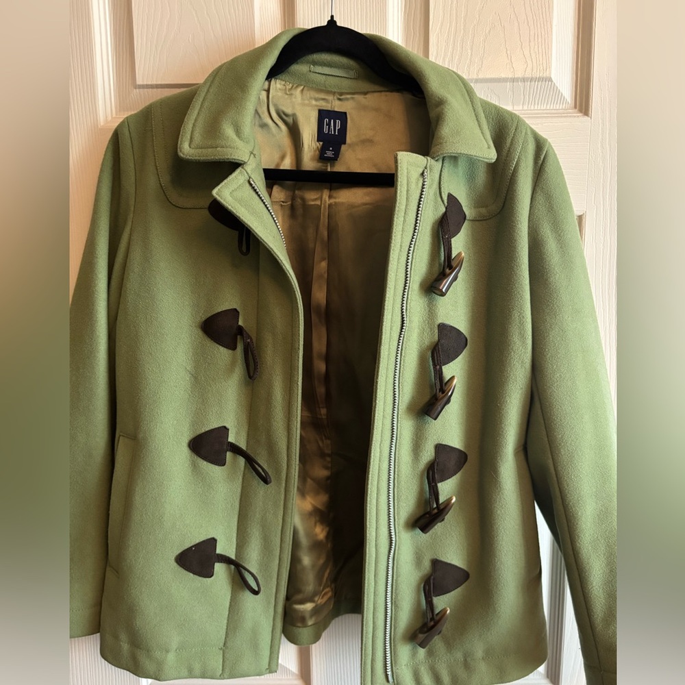 GAP Women's Green Toggle Utility Jacket - Picture 5 of 9